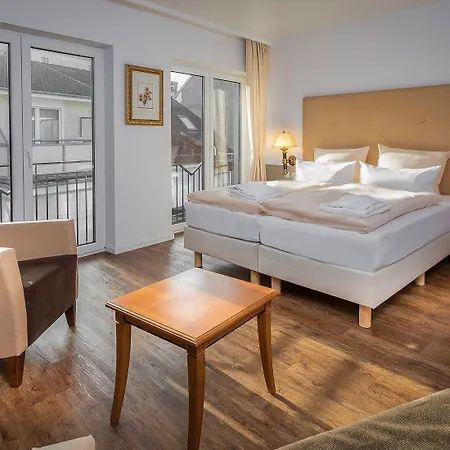 Ξενοδοχείο με διαμερίσματα Central Suites 3*